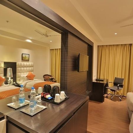 Una Smart Mandarin Panchkula Zimmer foto